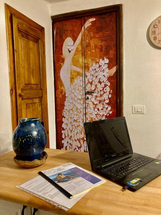 Апартаменты Andrea'S Nido Кастель-дель-Пьяно Экстерьер фото